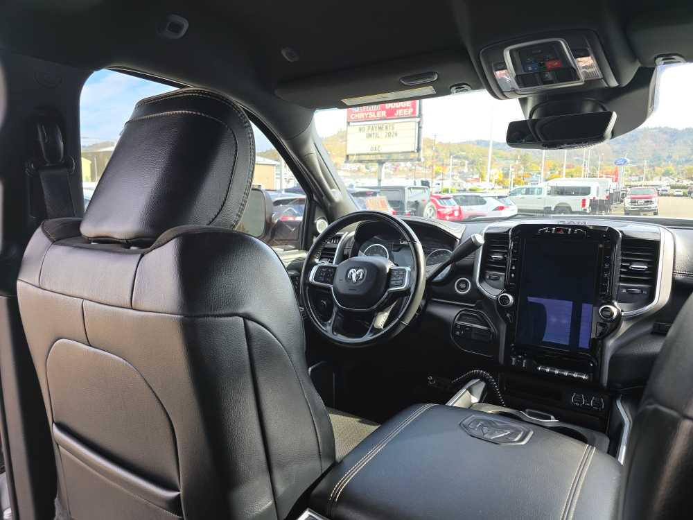 Thumbnail: 2022 RAM 3500 - 10