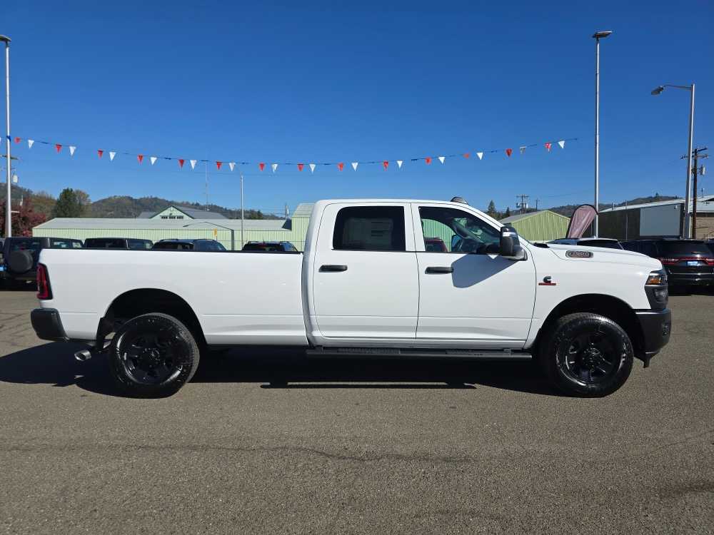 Thumbnail: 2026 RAM 3500 - 6