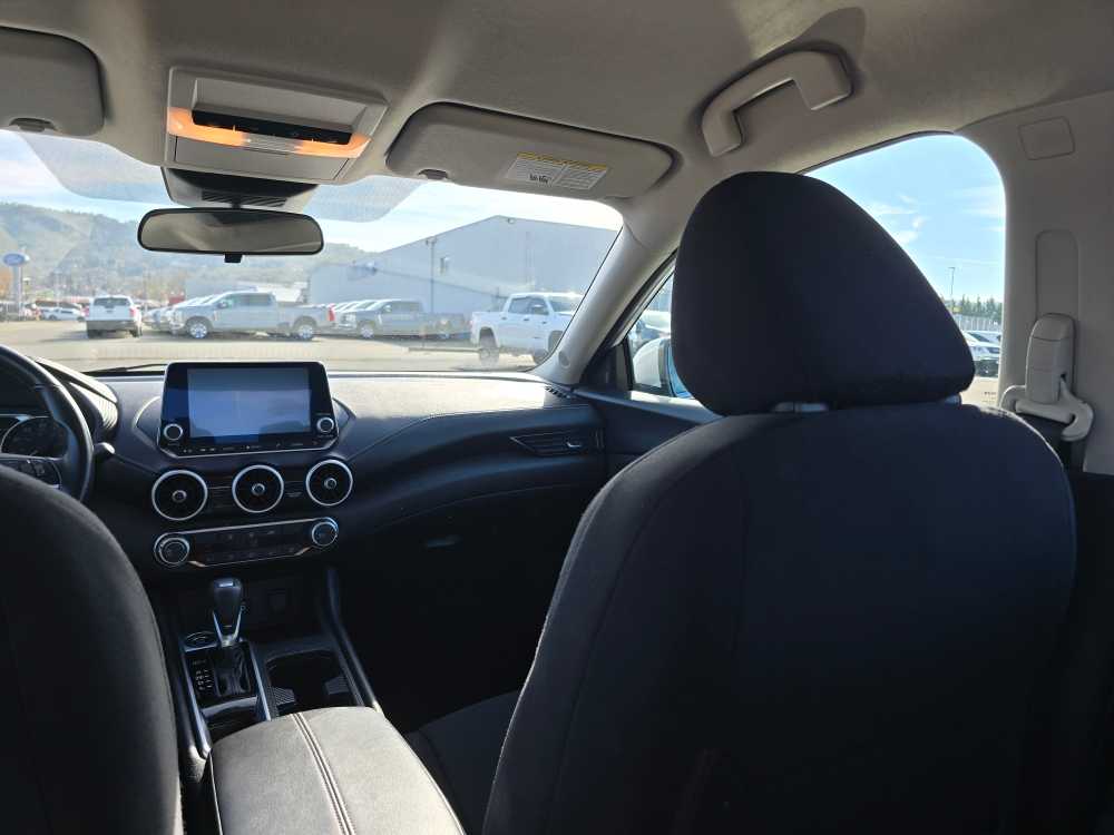 Thumbnail: 2023 Nissan Sentra - 14