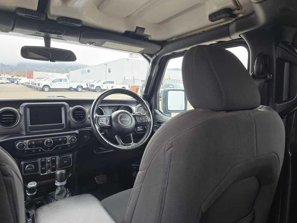 Thumbnail: 2023 Jeep Wrangler - 11