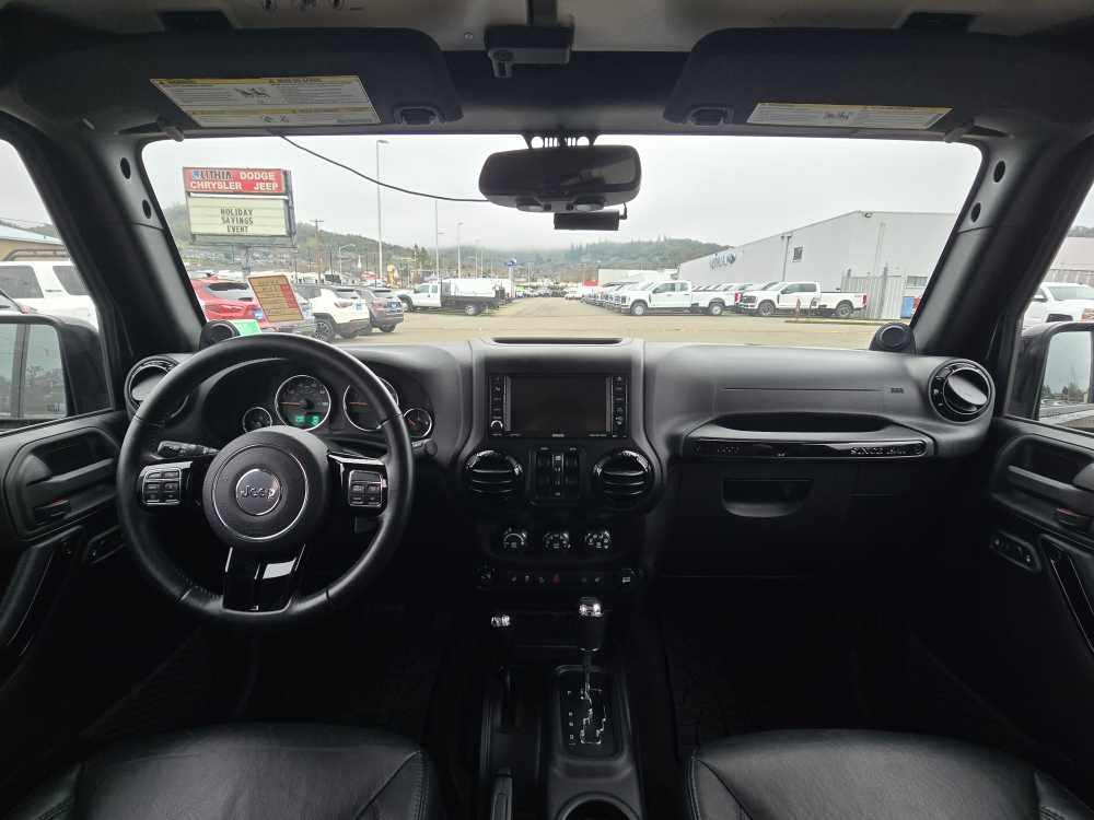 Thumbnail: 2014 Jeep Wrangler - 16