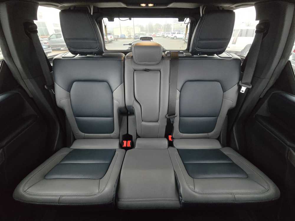 Thumbnail: 2023 Ford Bronco - 17