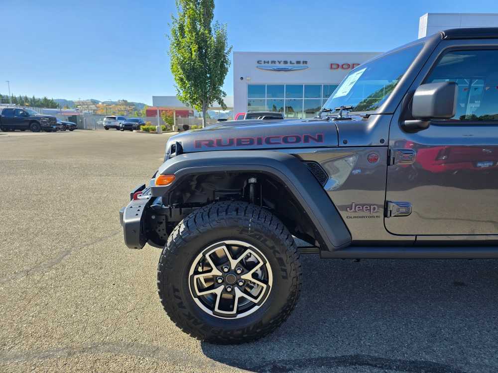 Thumbnail: 2025 Jeep Gladiator - 18