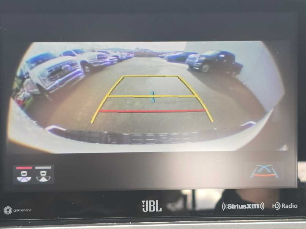 Thumbnail: 2021 Toyota Tacoma - 20