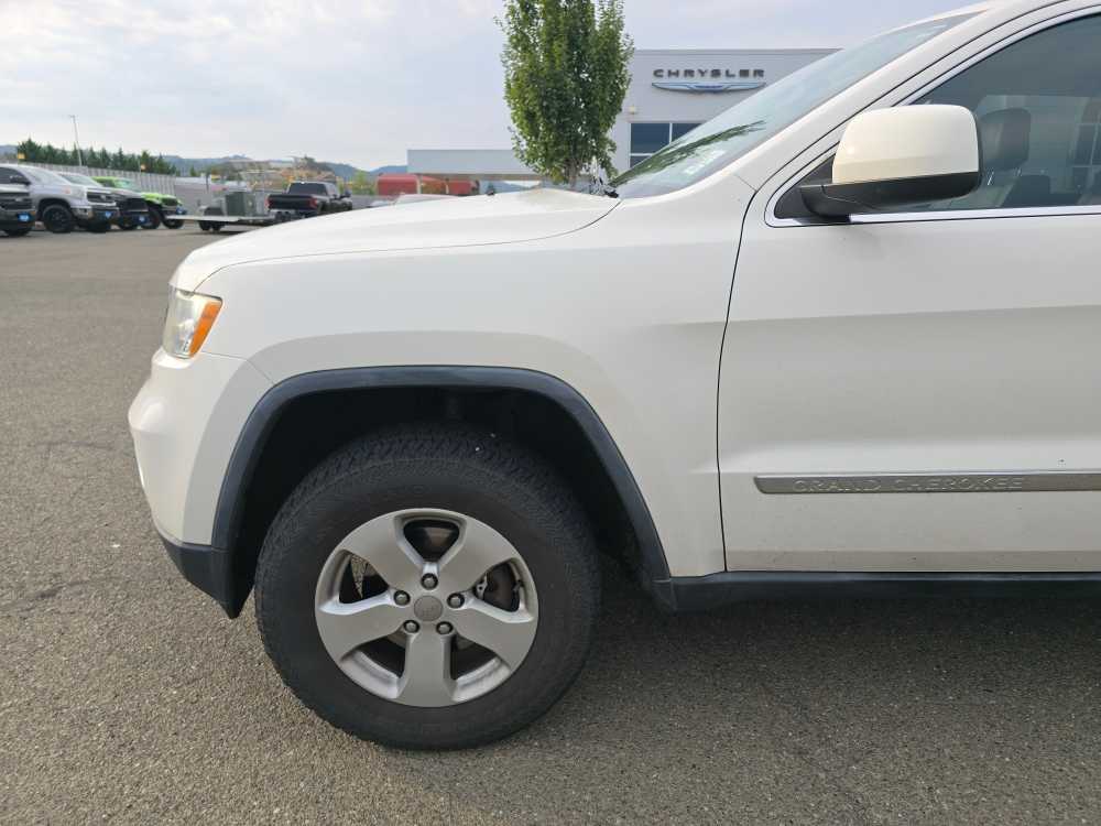 Thumbnail: 2012 Jeep Grand Cherokee - 6