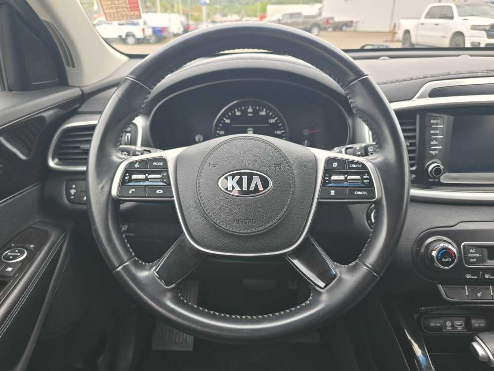 Thumbnail: 2020 Kia Sorento - 11