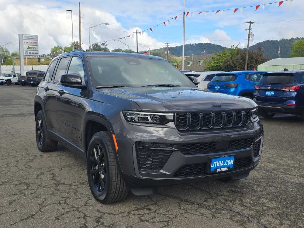 Thumbnail: 2026 Jeep Grand Cherokee - 7