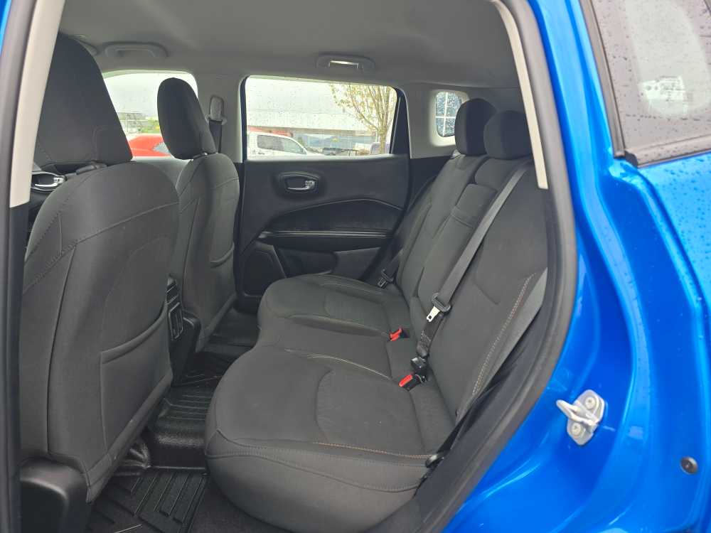 Thumbnail: 2019 Jeep Compass - 16