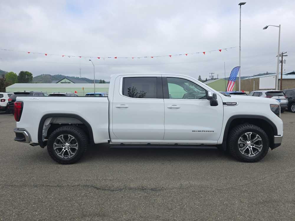 Thumbnail: 2022 GMC Sierra 1500 - 6
