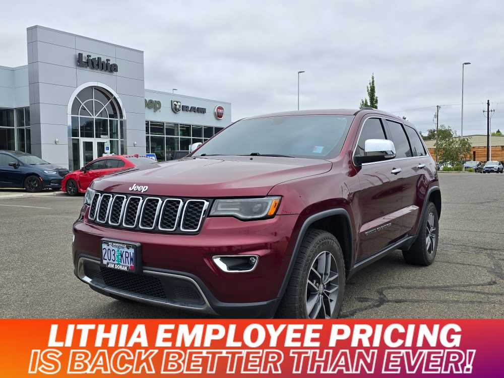 Thumbnail: 2017 Jeep Grand Cherokee - 1
