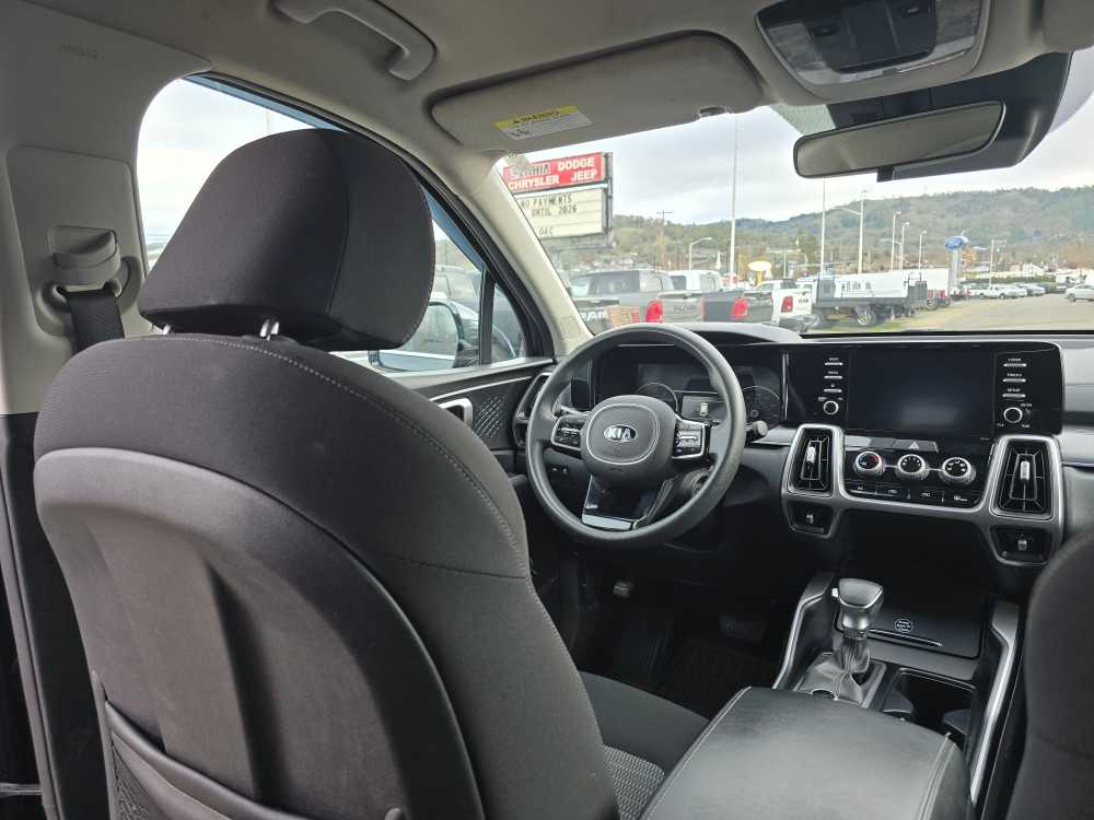 Thumbnail: 2021 Kia Sorento - 10