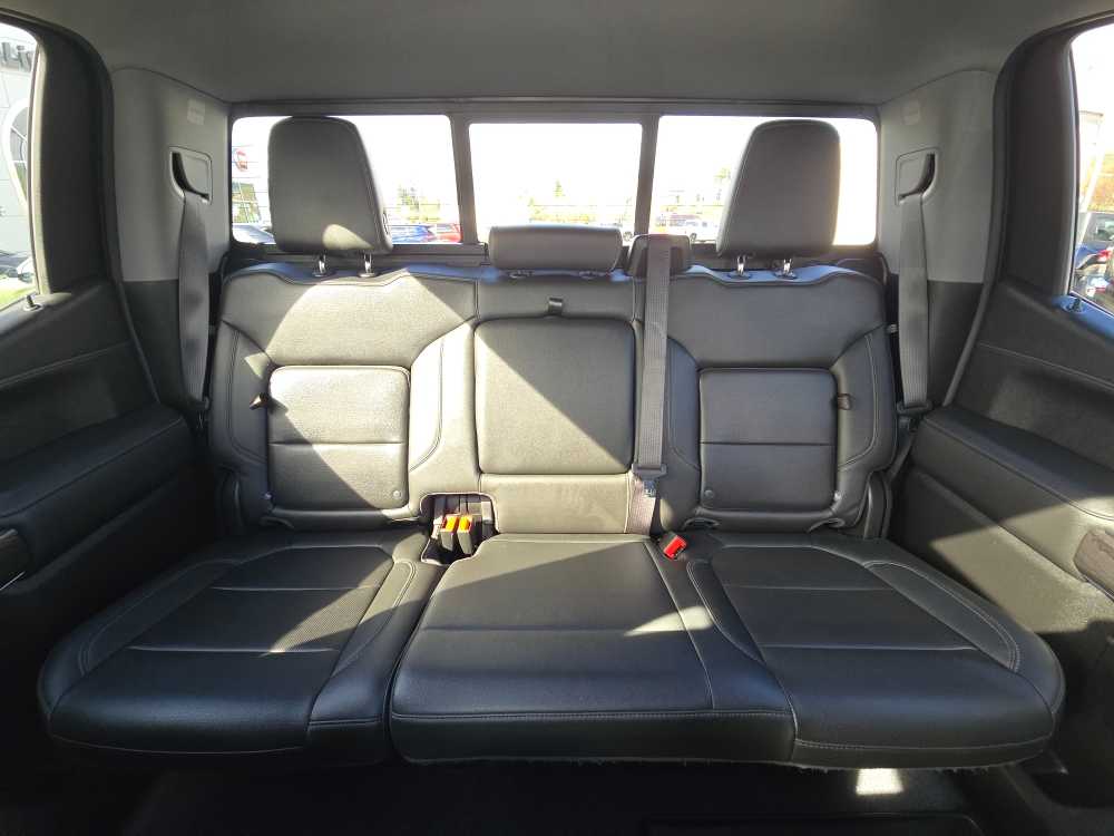 Thumbnail: 2020 Chevrolet Silverado 1500 - 17