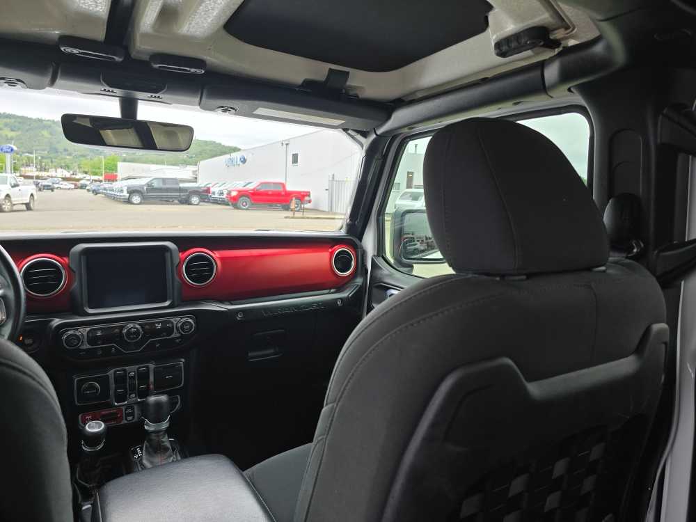 Thumbnail: 2021 Jeep Wrangler - 13
