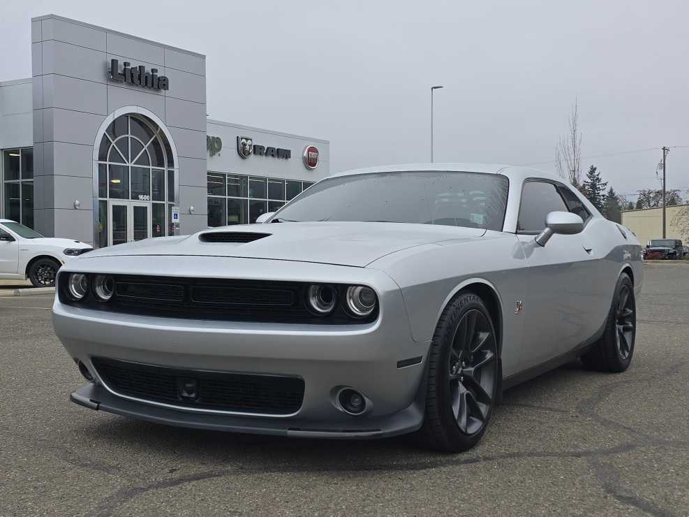 2021 Dodge Challenger R/T's photo