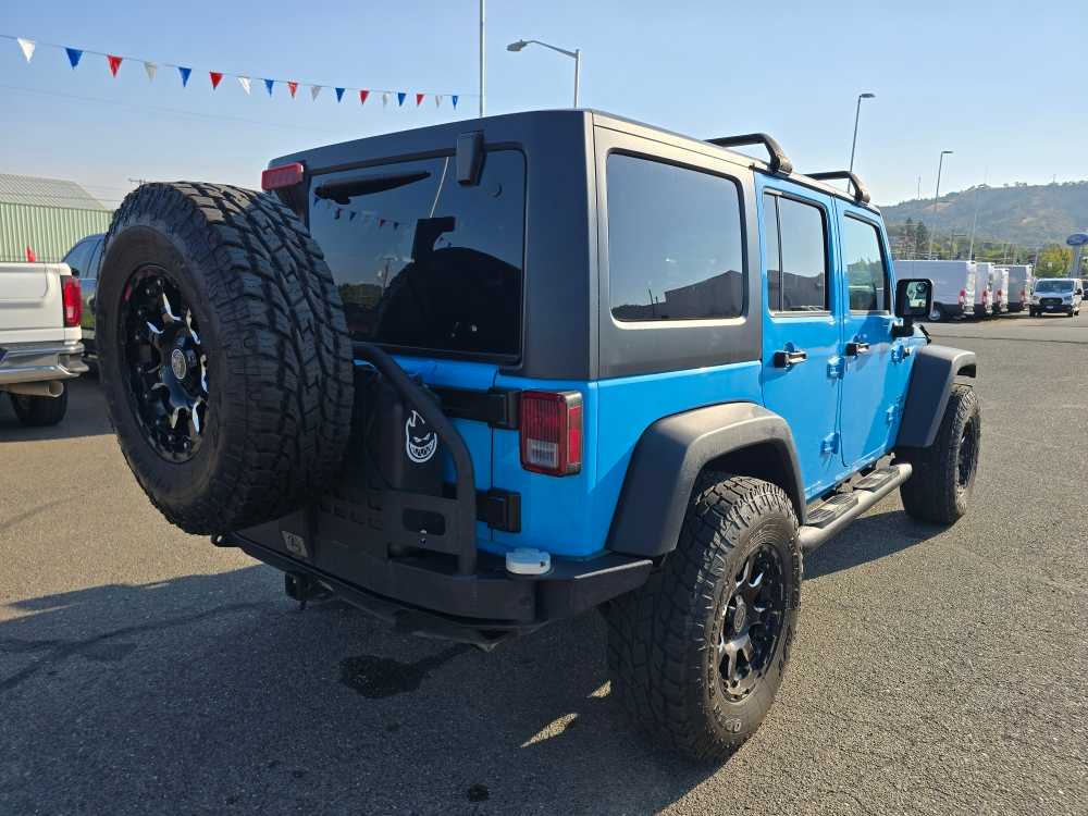 2017 Jeep Wrangler Unlimited Sport photo 2