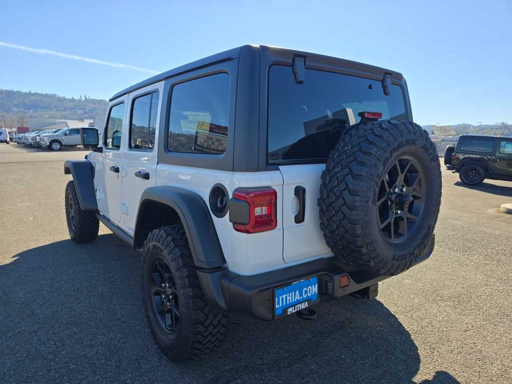 Thumbnail: 2026 Jeep Wrangler - 3