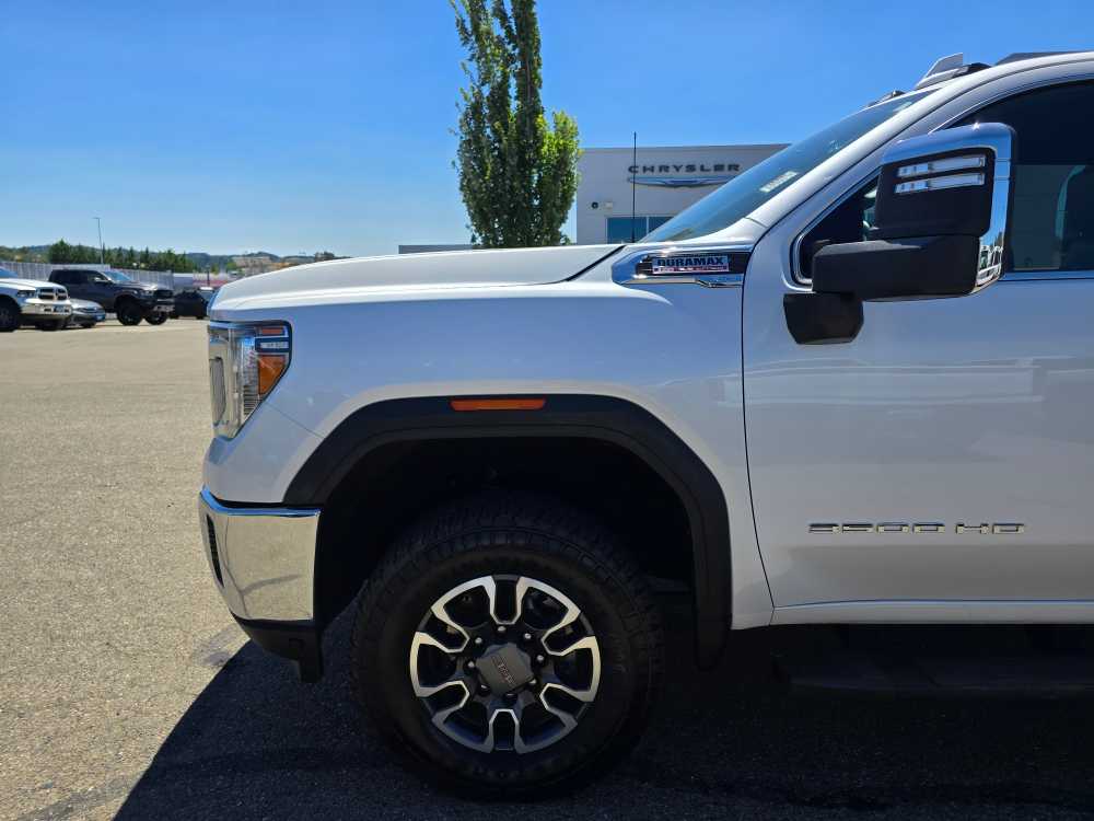 Thumbnail: 2021 GMC Sierra 3500 - 18