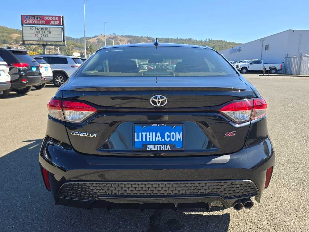2022 Toyota Corolla SE photo 4