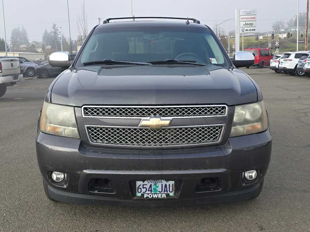Thumbnail: 2011 Chevrolet Avalanche 1500 - 5