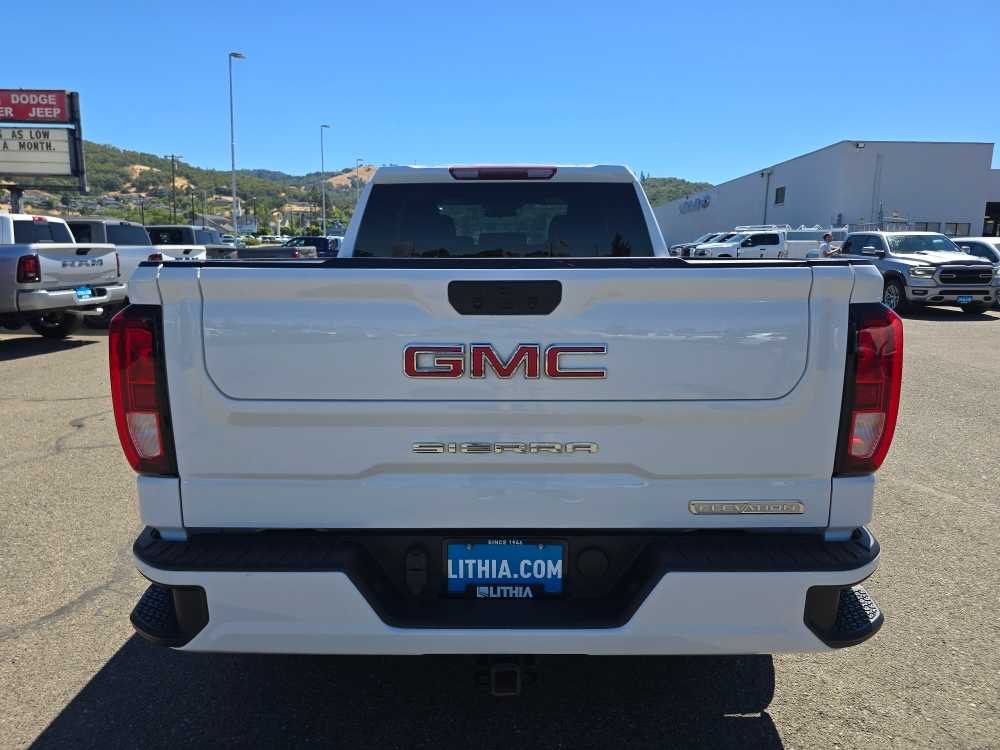 Thumbnail: 2022 GMC Sierra 1500 - 3