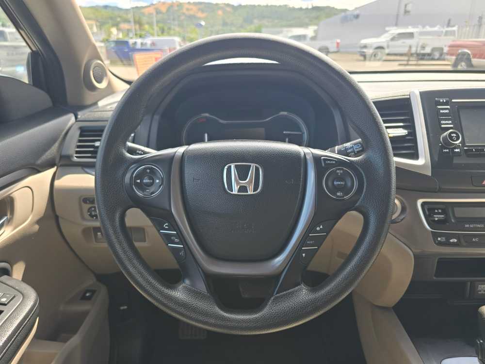 Thumbnail: 2016 Honda Pilot - 11