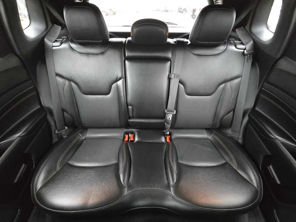 Thumbnail: 2023 Jeep Compass - 17