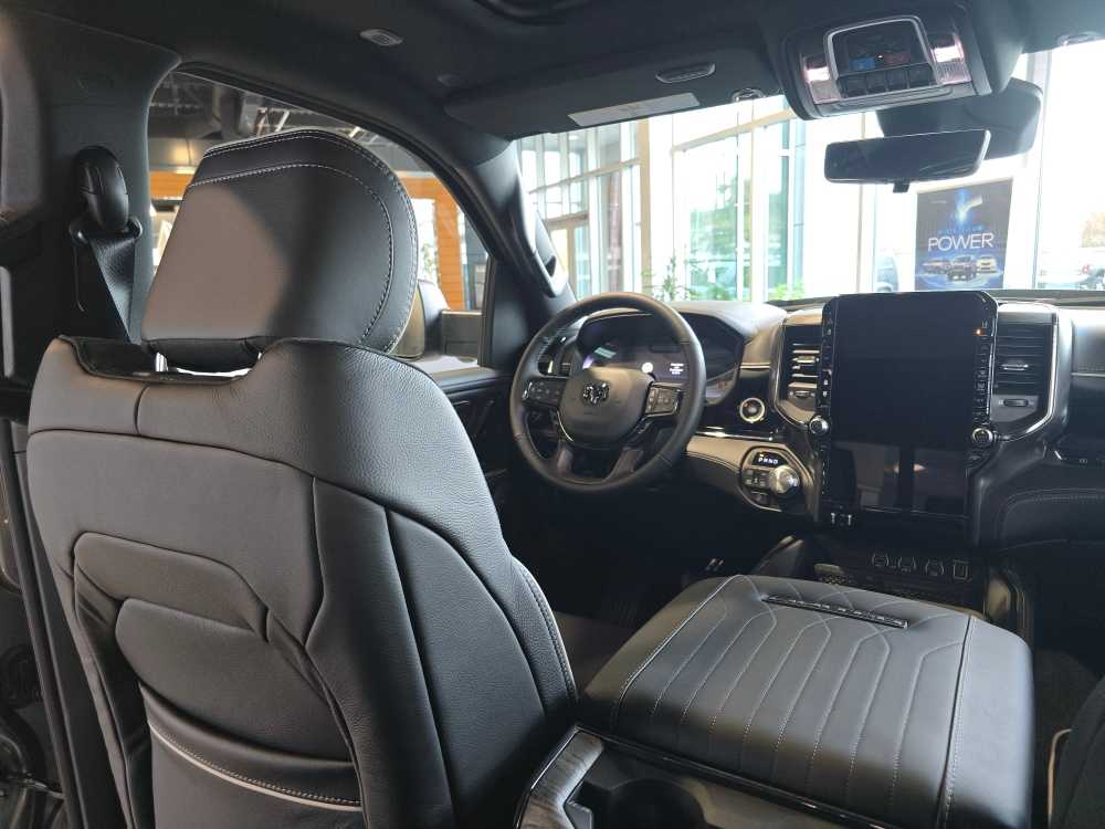 Thumbnail: 2026 RAM 1500 - 10