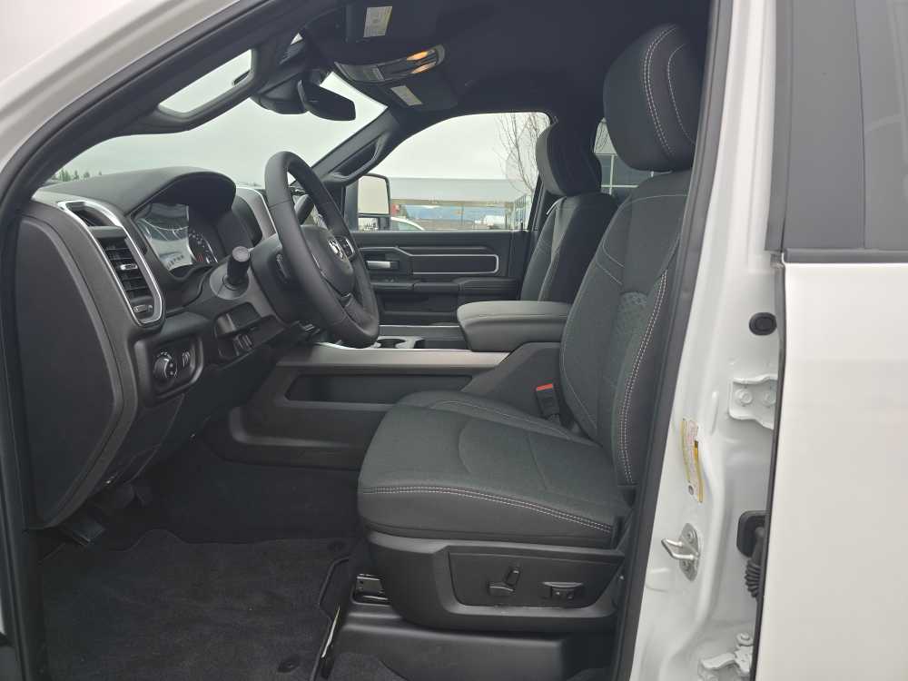 Thumbnail: 2026 RAM 2500 - 9