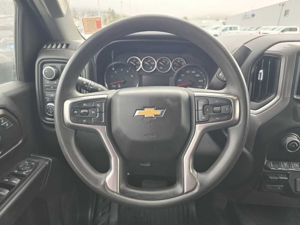 Thumbnail: 2021 Chevrolet Silverado 3500 - 12
