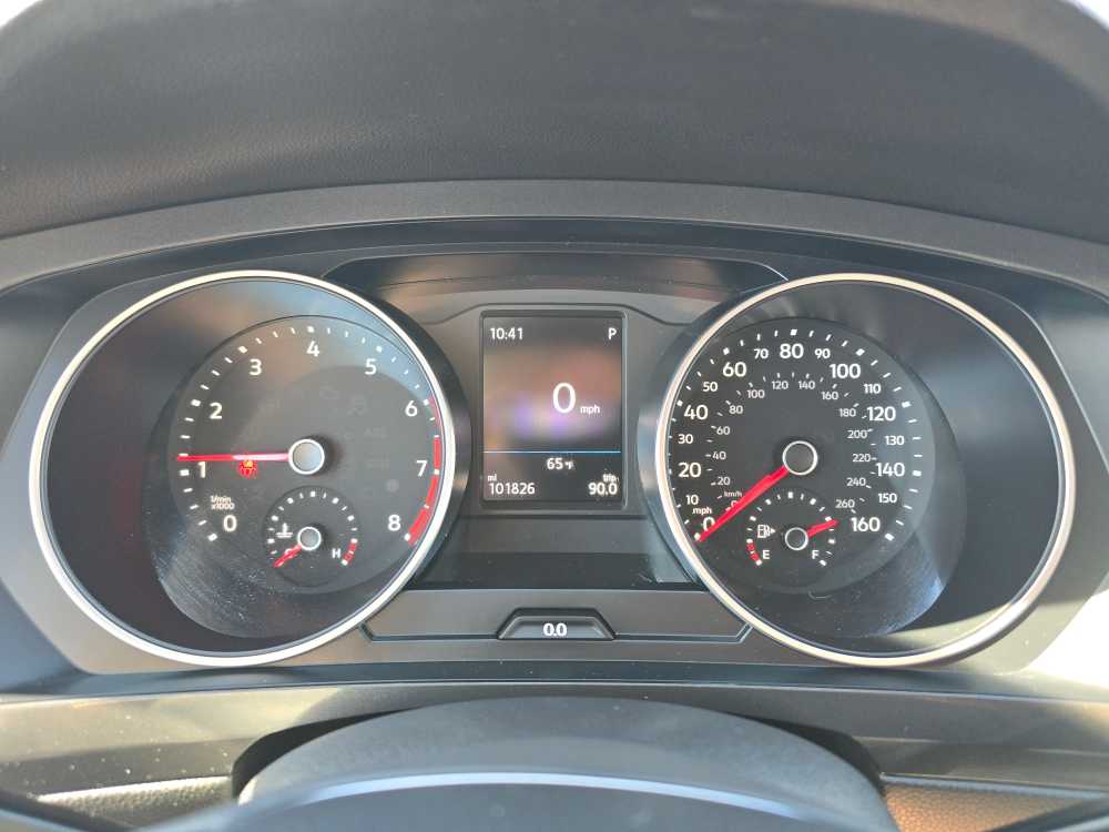 Thumbnail: 2018 Volkswagen Tiguan - 21