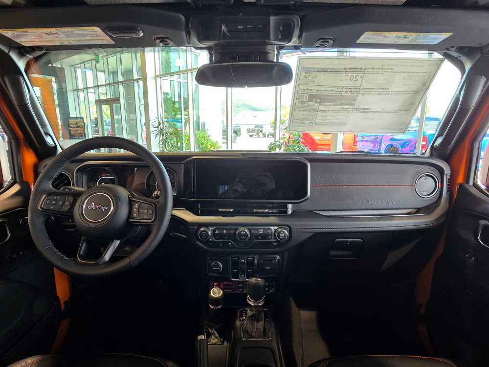 Thumbnail: 2025 Jeep Wrangler - 15