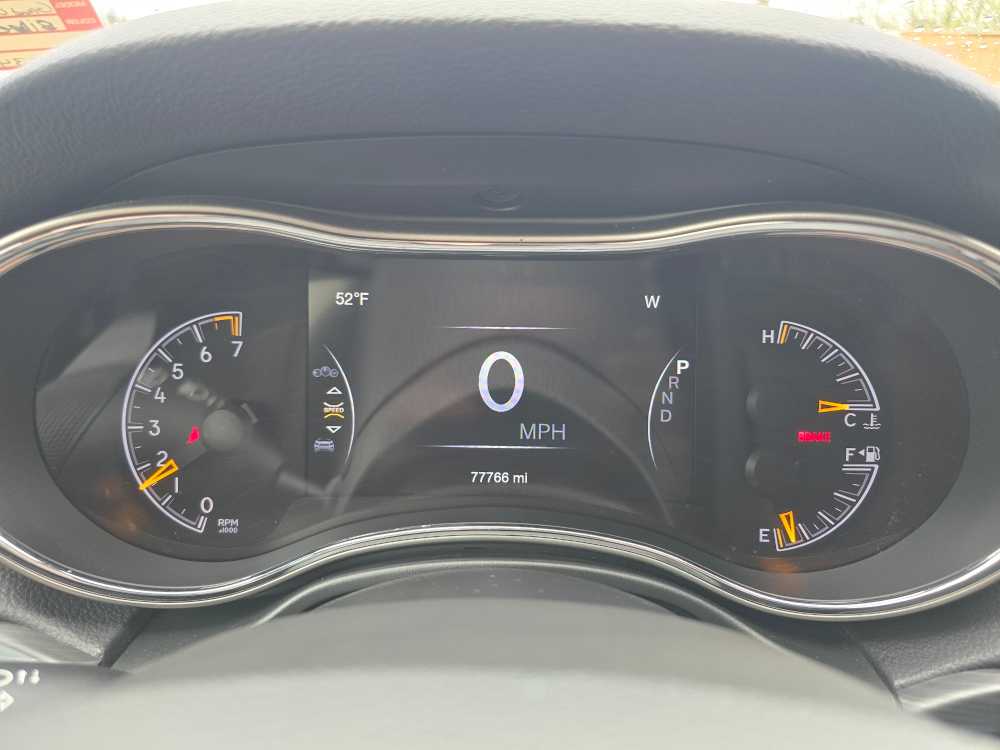 Thumbnail: 2020 Jeep Grand Cherokee - 20