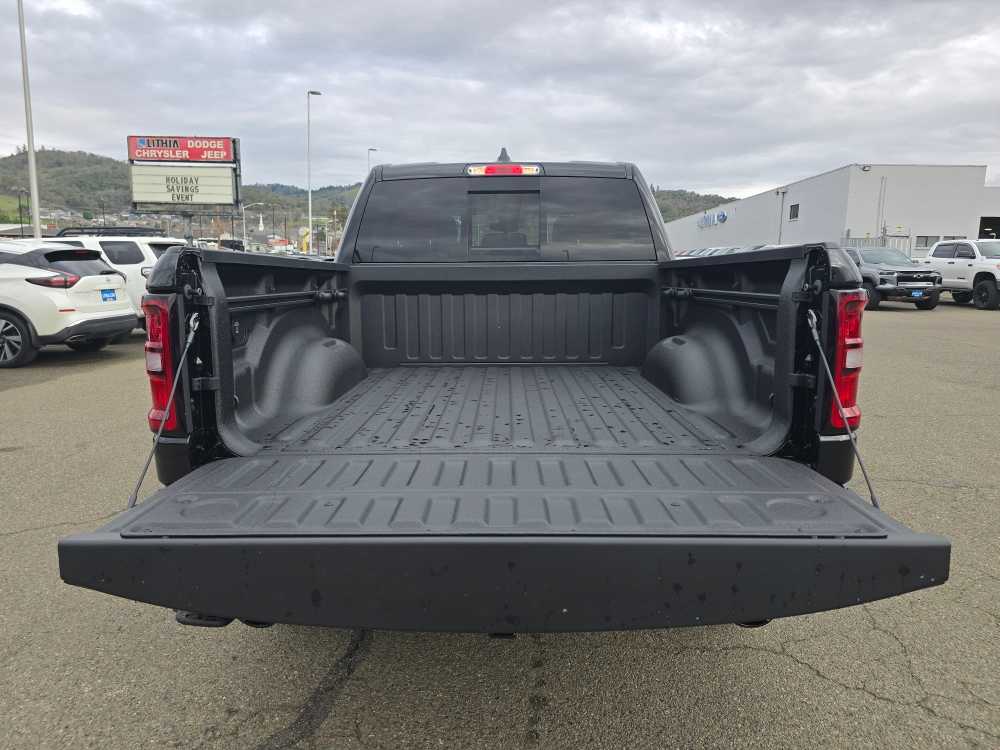 Thumbnail: 2026 RAM 1500 - 19