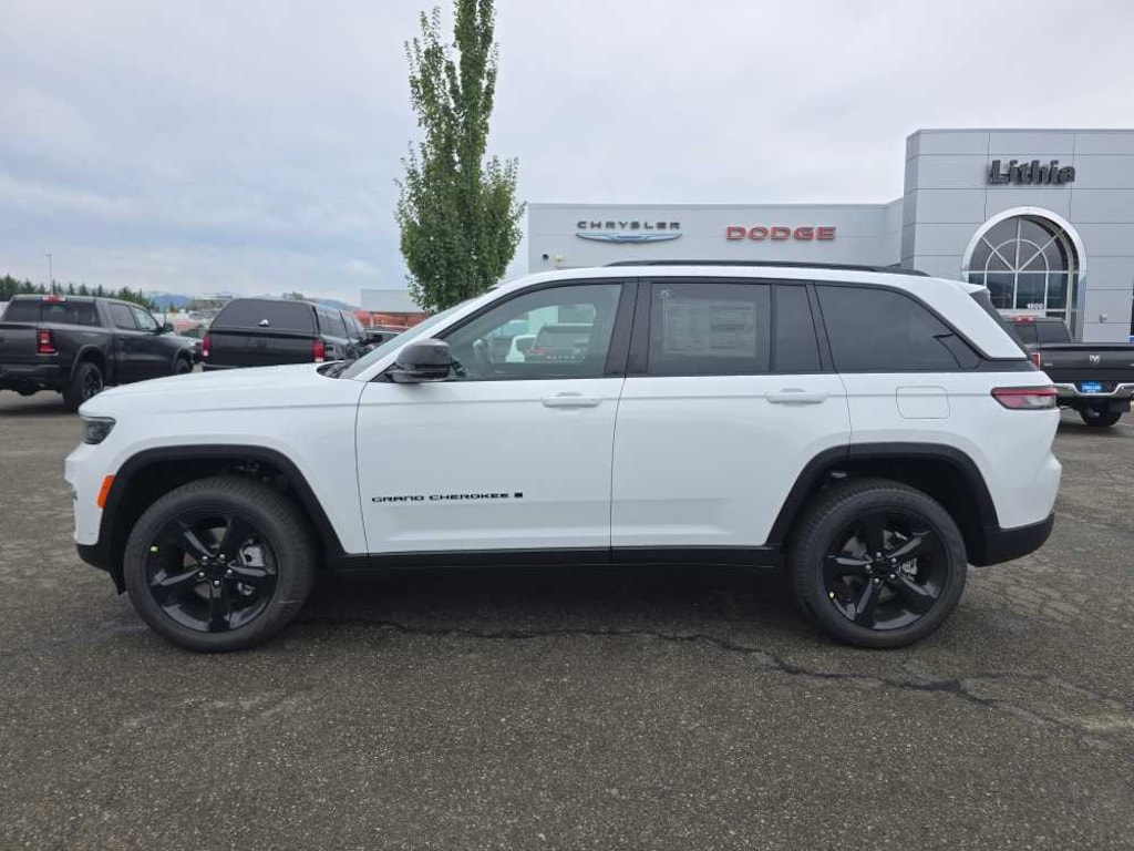 New 2025 Jeep Grand Cherokee Limited Sport Utility