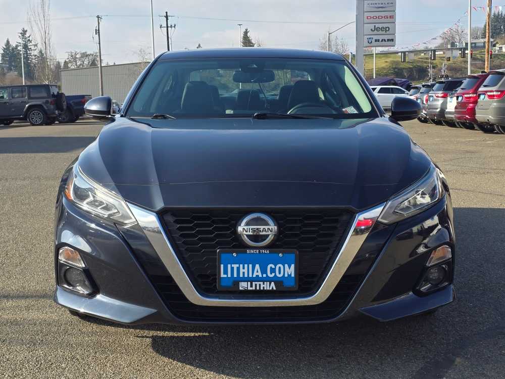 Thumbnail: 2020 Nissan Altima - 8