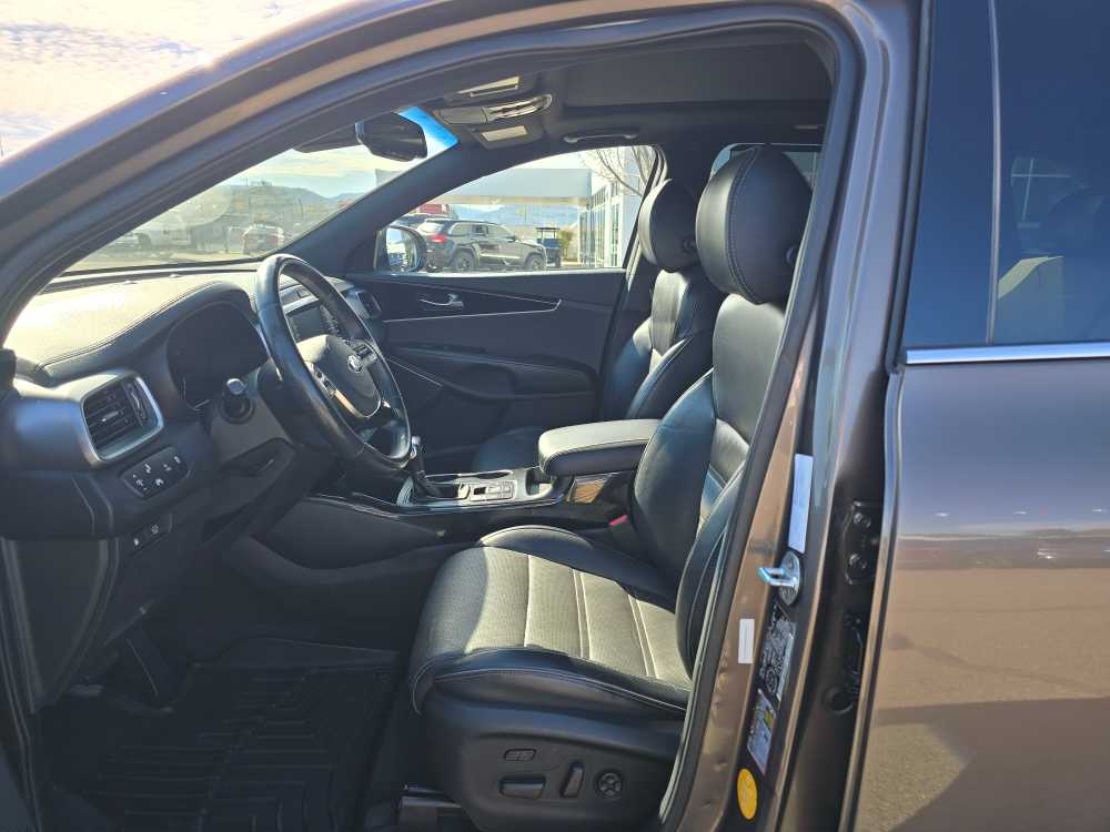 Thumbnail: 2019 Kia Sorento - 9