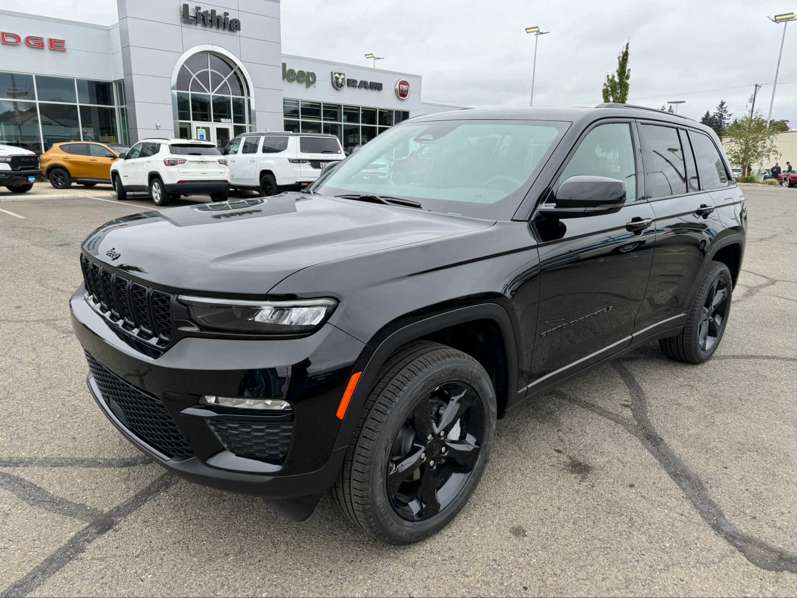 2024 Jeep Grand Cherokee Limited Edition -
                Roseburg, OR