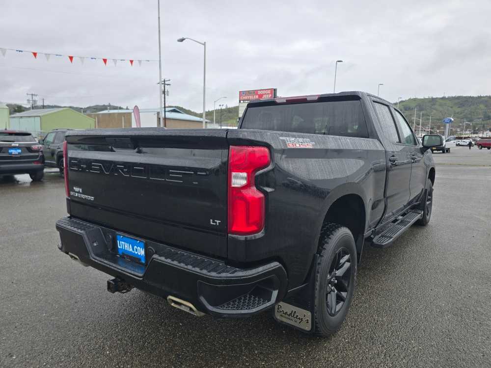 Thumbnail: 2022 Chevrolet Silverado 1500 - 5