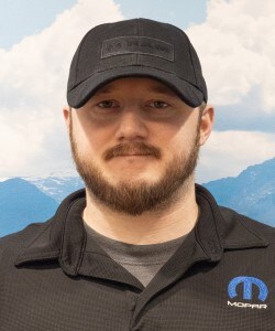 Staff member Stephen Tyler from ID_27ff53ffd152