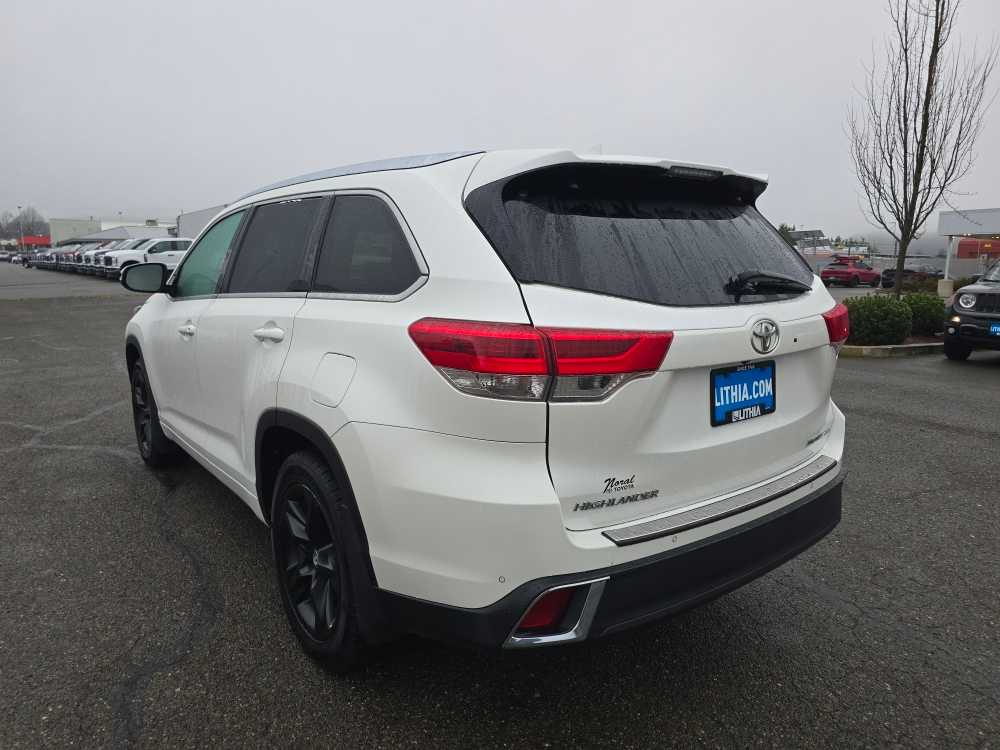Thumbnail: 2018 Toyota Highlander - 3