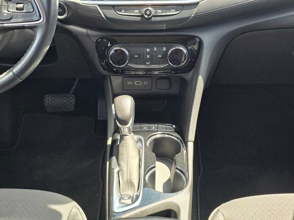 Thumbnail: 2022 Buick Encore GX - 13