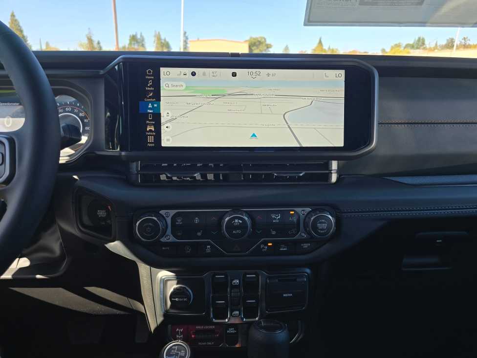 Thumbnail: 2025 Jeep Gladiator - 12