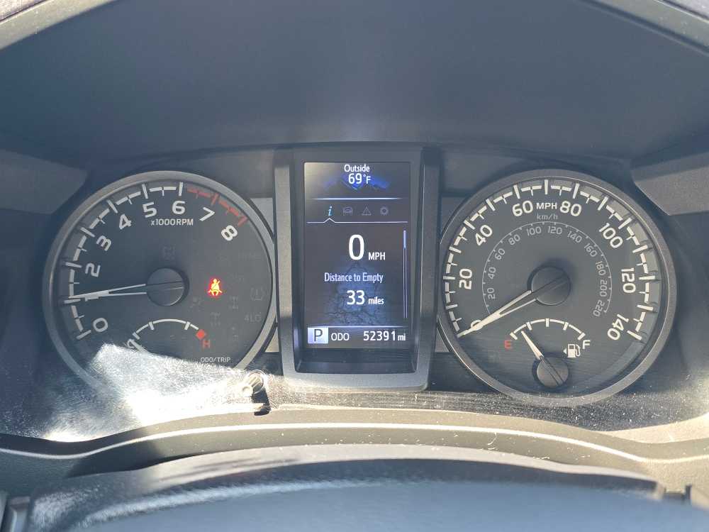 Thumbnail: 2020 Toyota Tacoma - 20