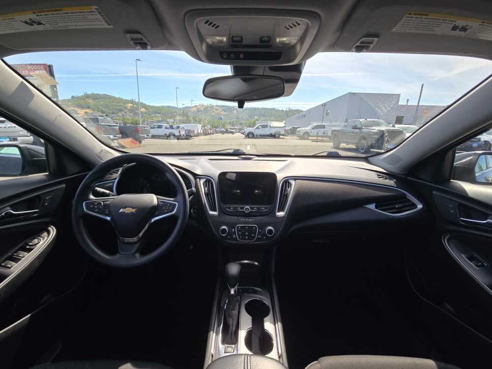 Thumbnail: 2024 Chevrolet Malibu - 15