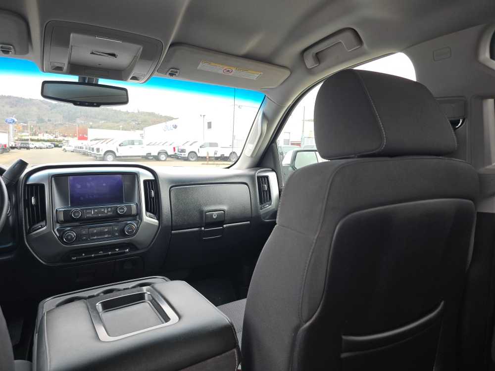 Thumbnail: 2015 Chevrolet Silverado 2500 - 14