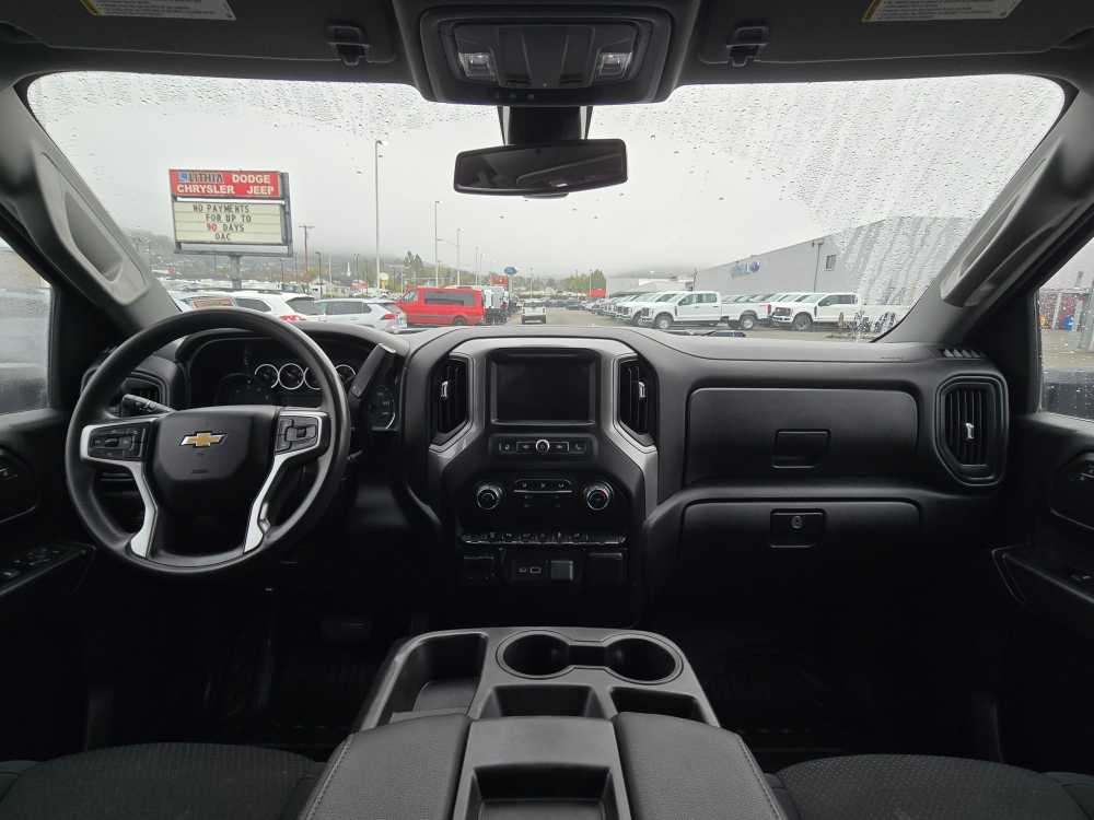 Thumbnail: 2021 Chevrolet Silverado 3500 - 15
