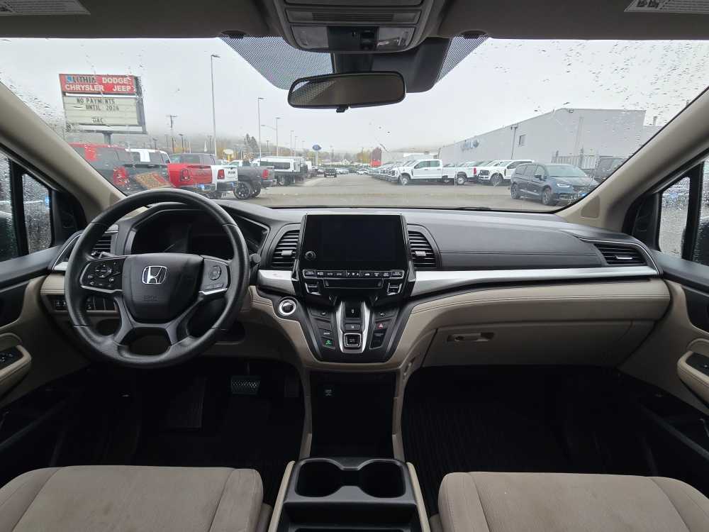 Thumbnail: 2019 Honda Odyssey - 15