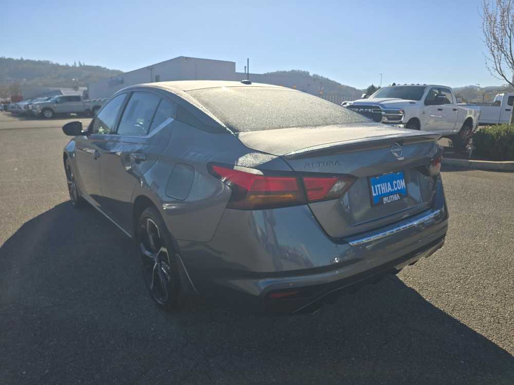 Thumbnail: 2023 Nissan Altima - 3