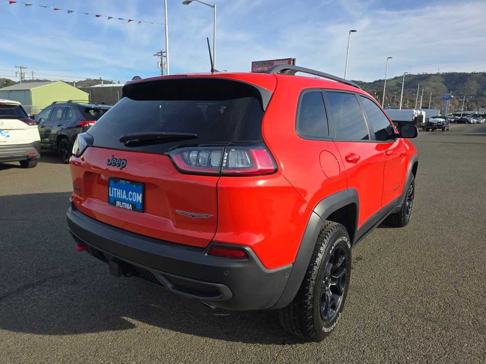 Thumbnail: 2021 Jeep Cherokee - 5