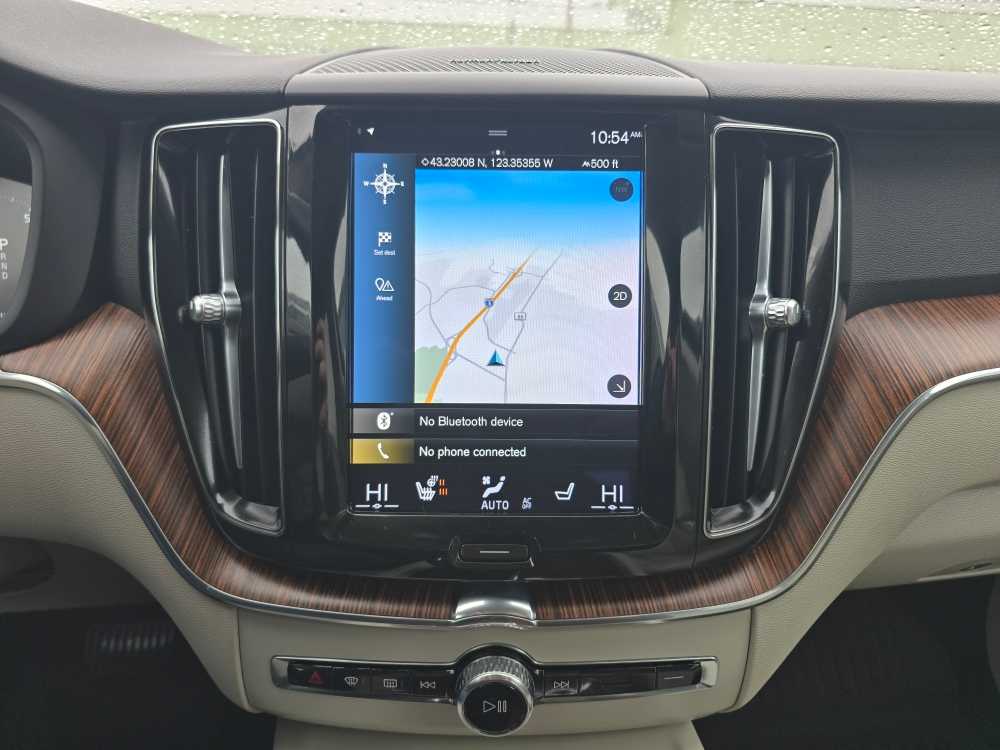 Thumbnail: 2021 Volvo XC60 - 12